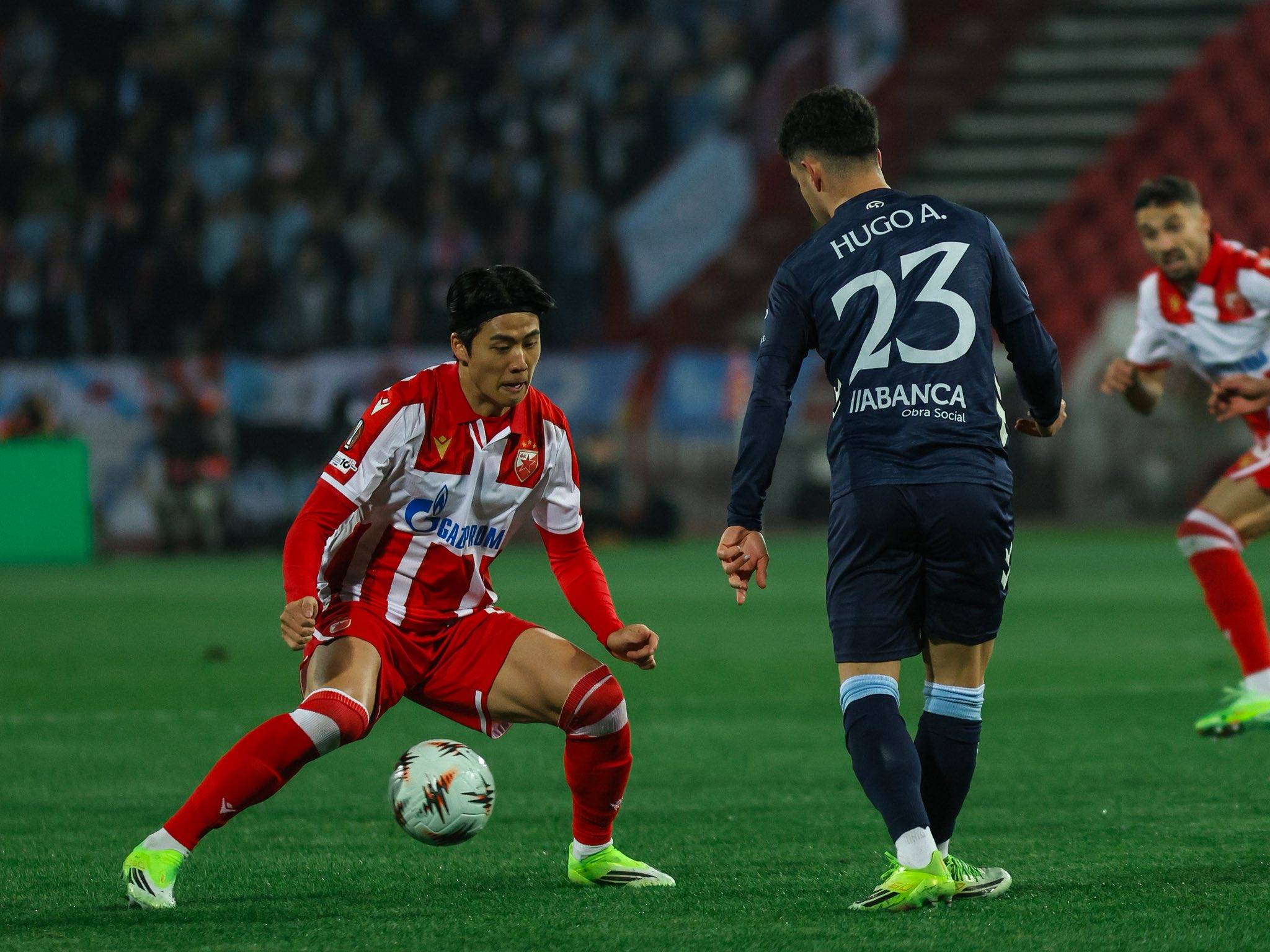 集结日尤文图斯备战欧联冲刺阶段费耶诺德备战法国杯，媒体一致点评：巴黎圣日耳曼窗口期豪取连胜的简单介绍